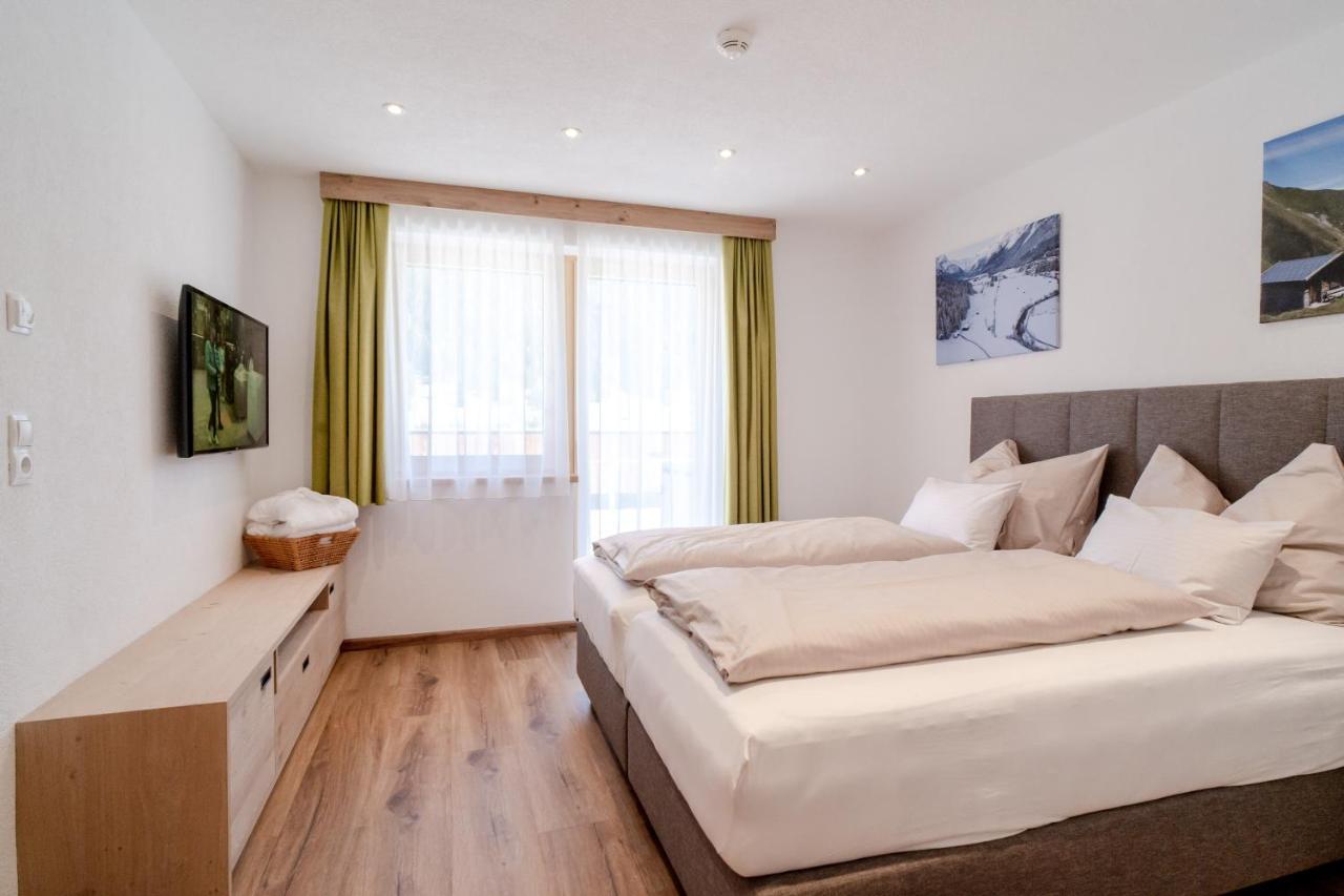 Alpen Gasthof Apartments Hohe Burg Trins Luaran gambar