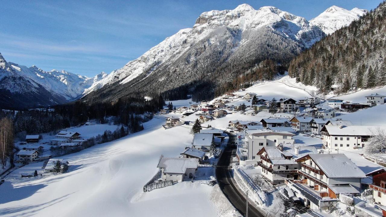 Alpen Gasthof Apartments Hohe Burg Trins Luaran gambar
