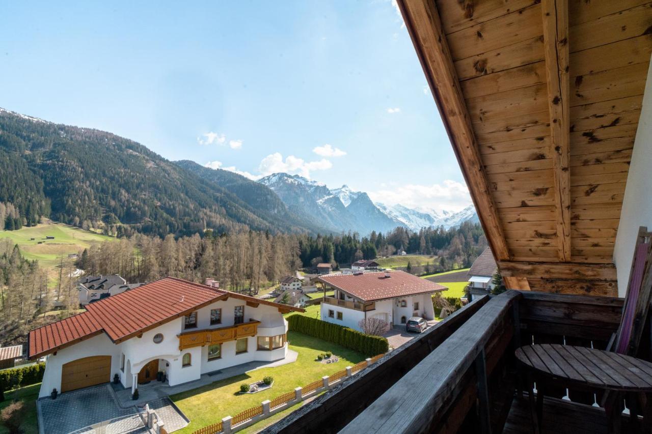 Alpen Gasthof Apartments Hohe Burg Trins Luaran gambar