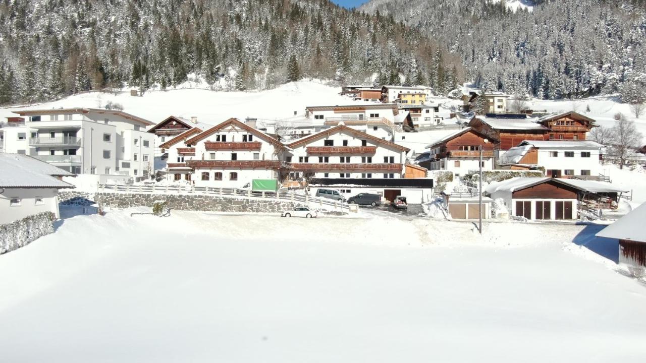 Alpen Gasthof Apartments Hohe Burg Trins Luaran gambar