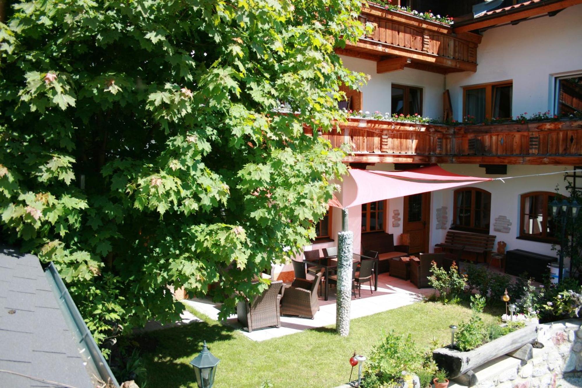 Alpen Gasthof Apartments Hohe Burg Trins Luaran gambar