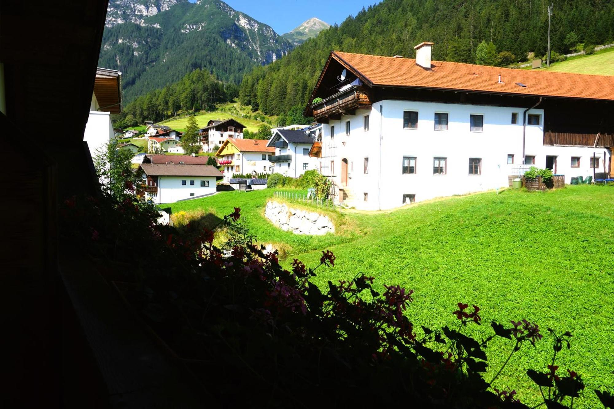Alpen Gasthof Apartments Hohe Burg Trins Luaran gambar