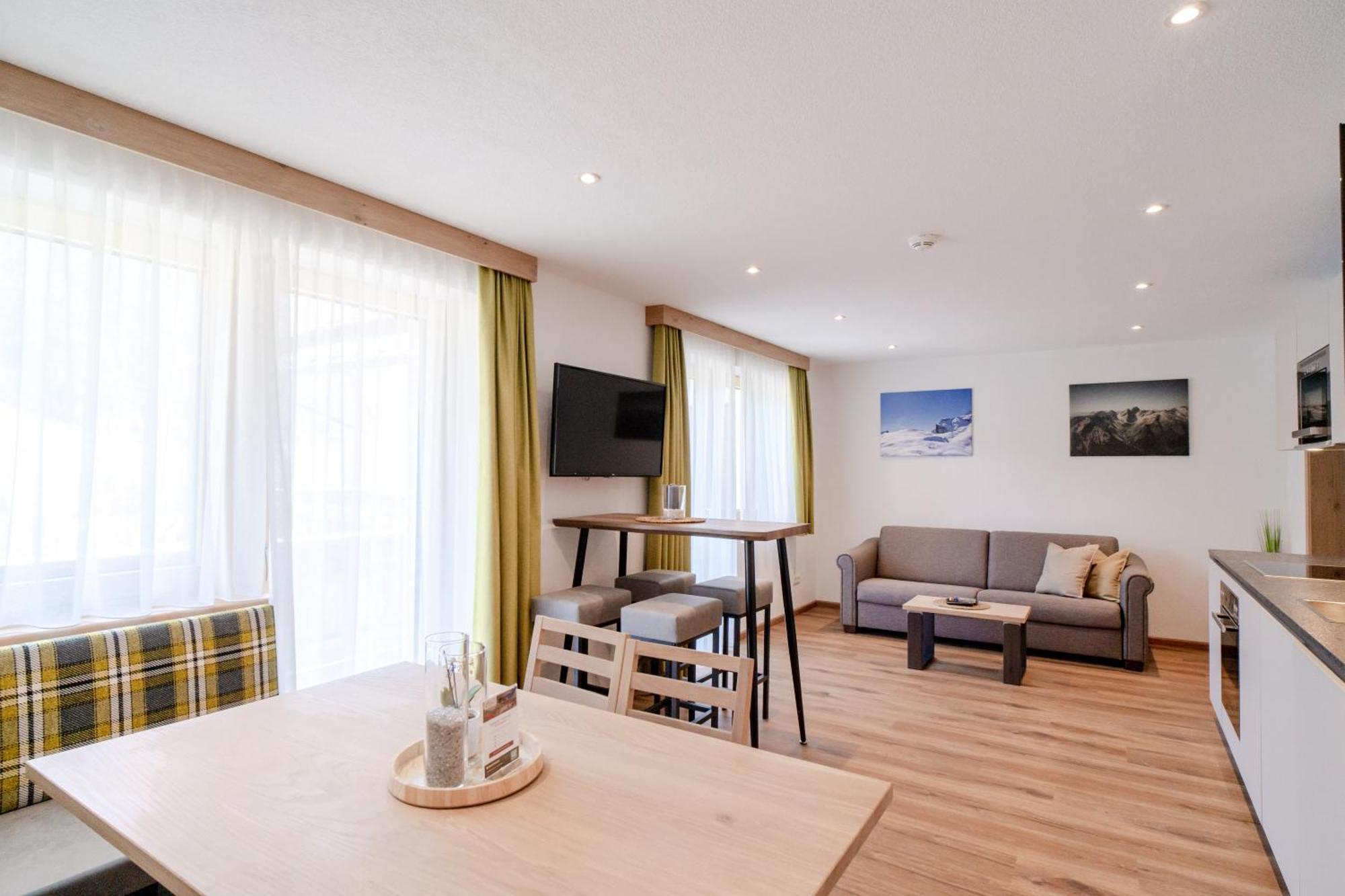 Alpen Gasthof Apartments Hohe Burg Trins Luaran gambar